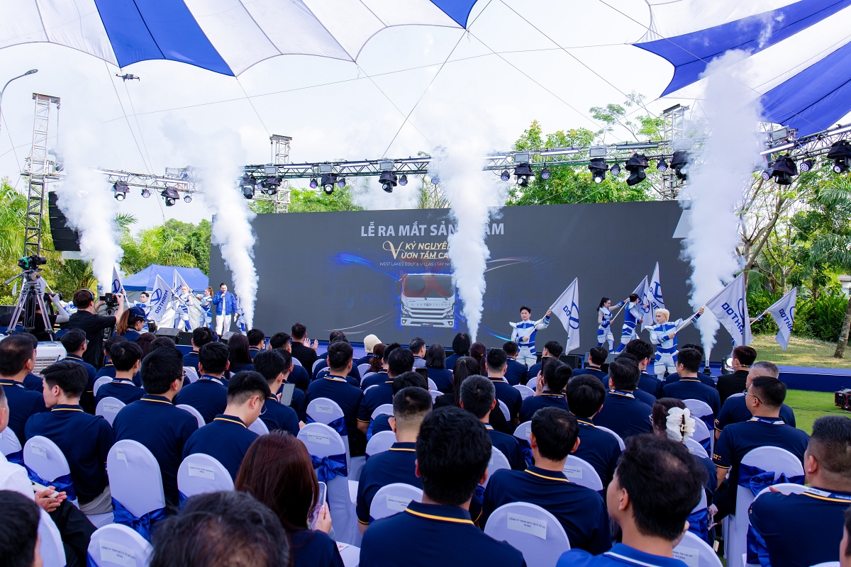 Tiết mục khai màn hiệu ứng khói lạnh sự kiện DoThanh | DK Entertainment Media