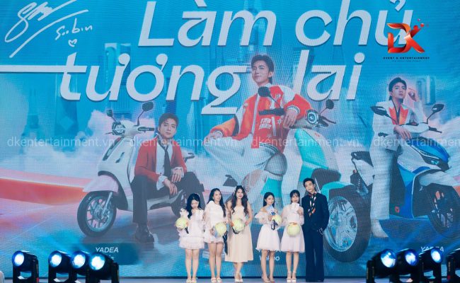 8.sự kiện ra mắt xe điện Yadea